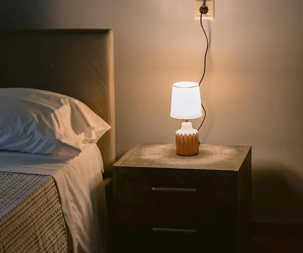 Armonia-art House アパート *